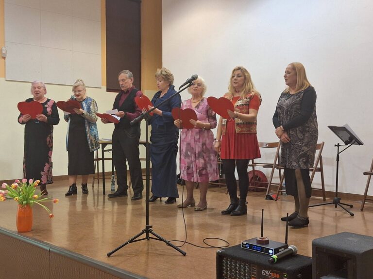 Kabaret AleBabki i On z DSAP w Bakarze